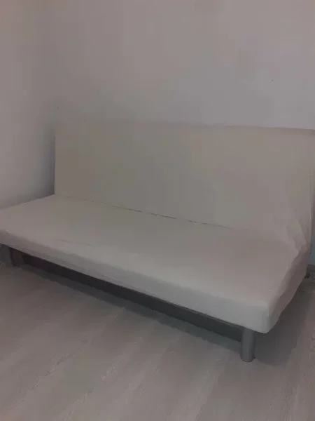 Crangasi Metrou, piata, stradal, bloc confort 1, a.c, proprietar