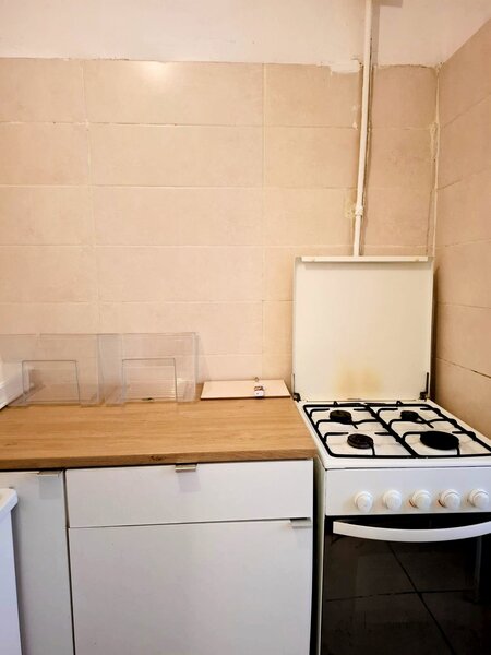 Crangasi, Metrou, piata, stradal, confort 1, a.c.,contorizat , proprietar